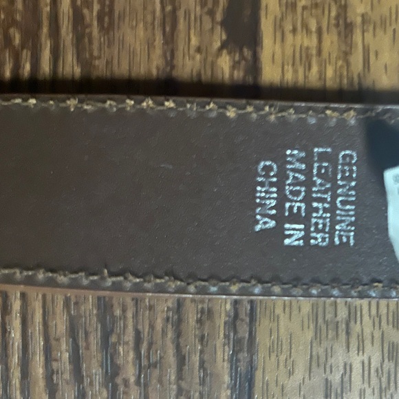 Express • Men’s • Double Prong • Needle Buckle • Brown • Leather • Medium •Belt - Picture 16 of 16